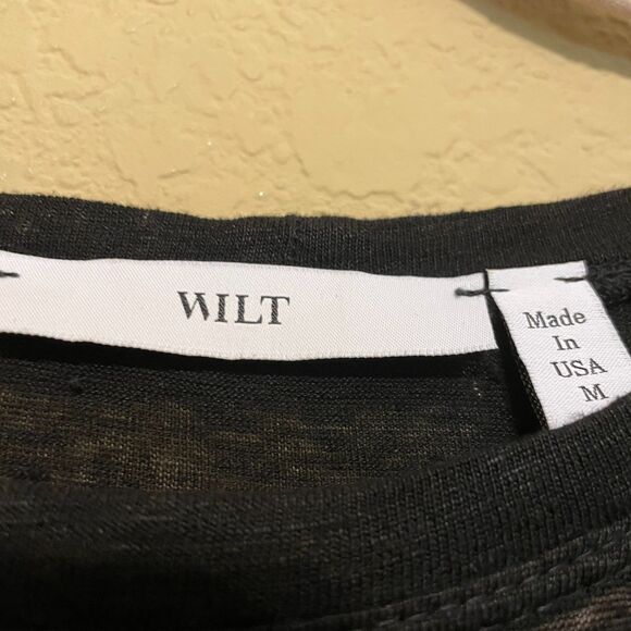 Wilt Aritzia Long Sleeve Linen Tee Women Medium Black Oversize Pleated Front Top - Picture 6 of 8